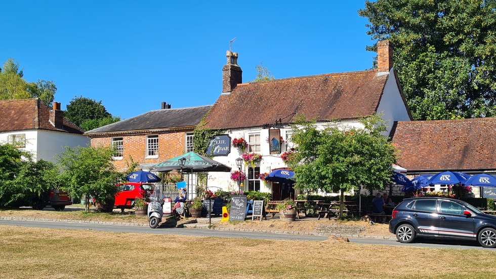 Blue Boar Pub Aldbourne, preferred pub of Easy Company Officers