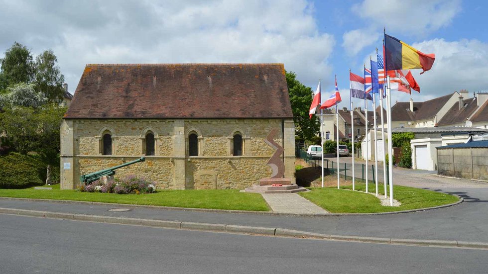 Exterior of Musée de la Bataille de Tilly-sur-Seulles housed in a former chapel