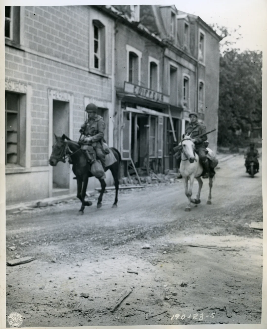 Sainte-Mère-Église Church,
1944