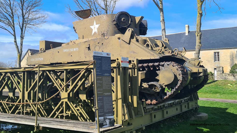 Sherman TRV (Tank Recovery Vehicle) - Colleville-sur-Mer