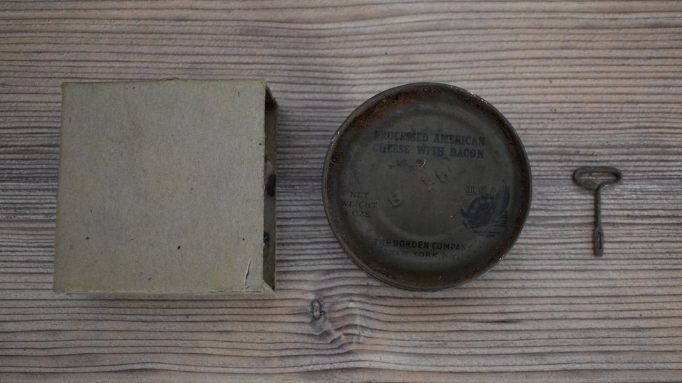 American WW2 K-Ration can and card sleeve