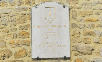 Memorial to the U.S. 1st Infantry Division – Étréham, 7 June 1944