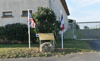 Serjeant Barwick and 22 Platoon, D Company, 2nd Battalion Oxfordshire and Buckinghamshire Light Infantry Memorial