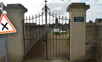 Breville Communal Cemetery Commonwealth burials