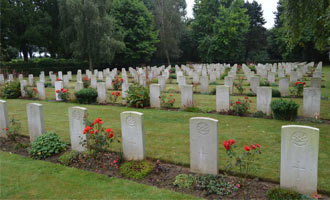 Cambes-en-Plaine Commonwealth War Cemetery