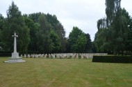 Cambes-en-Plaine Commonwealth War Cemetery