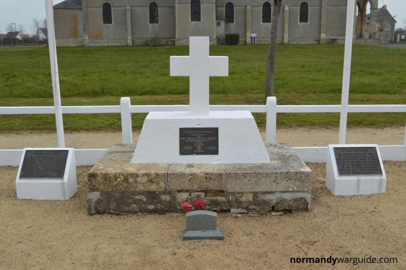 First Special Brigade Memorial, Amfreville