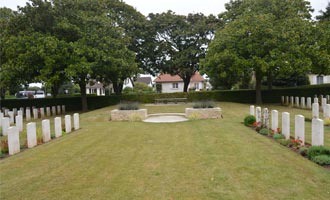 La Delivrande War Cemetery, Douvres