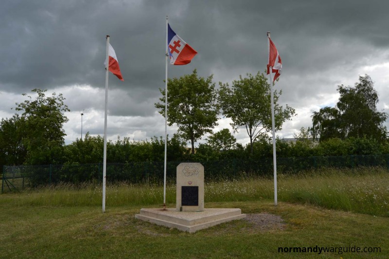Monts d'Eraines memorial to 4 French Aviators