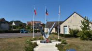 Polish Air Force Memorial, Plumetot