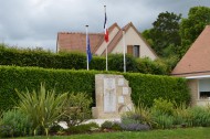 Rosel WW1 and WW2 War Memorials 