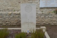 Tourville-sur-Odon CWGC P Brittlebank grave
