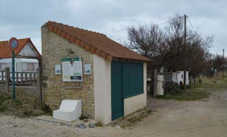Train Stop dedicated to Stanley Hollis